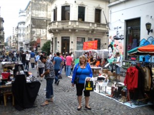 GINA shopping San Telmo!